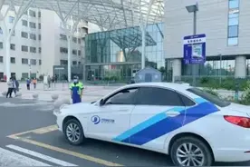 我为群众办实事 | 新增5条通勤线路和1277个停车位，接驳新举措打通出行“最后一公里”图片