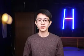 “何同学”到底值多少钱？图片