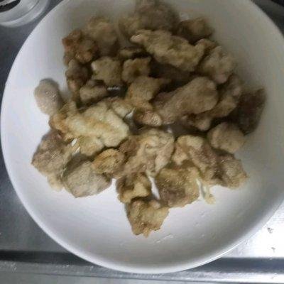 每次做这道超级好吃溜肉段，隔壁小孩都会来敲门