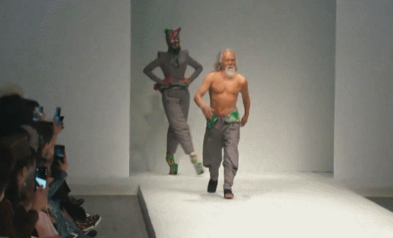 Ʒ�Ƶ�û�䣬���Ǵӹ��Ķ��俪ʼ