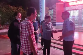 为何如此“绝情”？他抛下两名小孩给父母，12年未见一面……图片