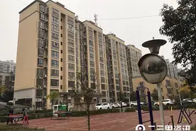 暖气计量探头被接反，只用10天暖气却要全额缴纳采暖费图片