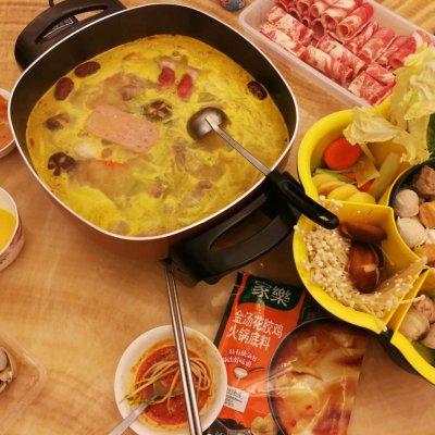 花胶墨鱼香菇鸡汤的做法大全 花胶墨鱼炖鸡的做法