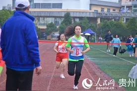贵阳职业技术学院：校园体育“热火朝天”图片