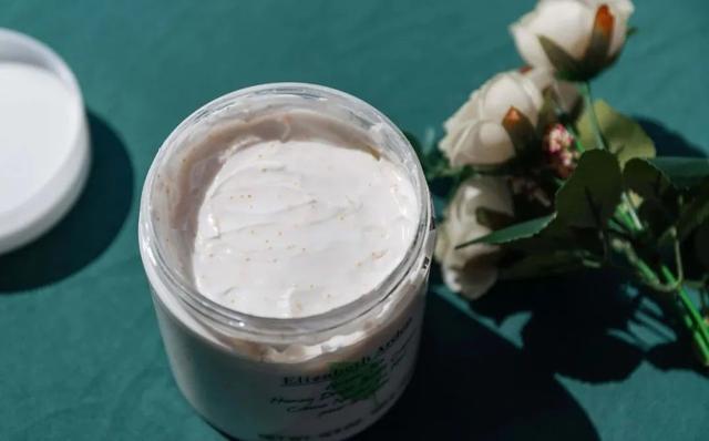 绿茶香味的身体乳图片