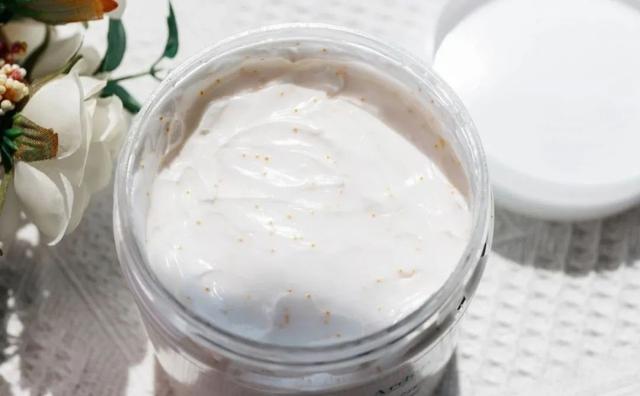 绿茶香味的身体乳图片