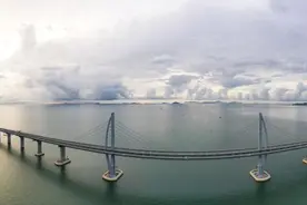 新思想引领新征程·时代答卷丨湾区立南海 当惊世界殊——习近平总书记谋划推动粤港澳大湾区建设谱写“一国两制”新篇章图片