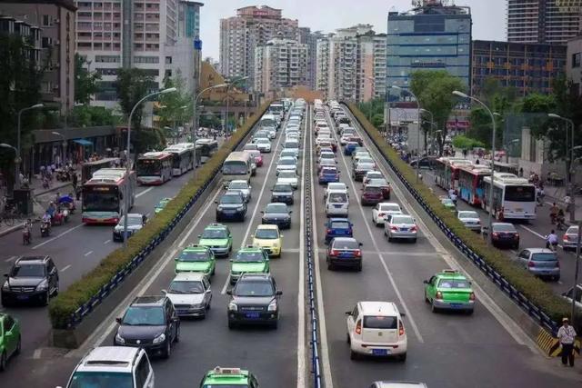 成都二手车限迁死灰复燃，国六以下将被拒之门外