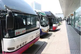 济南汽车总站执行秋冬季发车时间，具体看这里图片