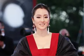 巩俐惊传「退出新加坡籍」重回祖国怀抱！陆网疯猜：跟限籍令有关图片