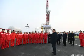 跟着总书记的脚步｜胜利油田转型“碳捕手”，相当于每年植树900万棵图片