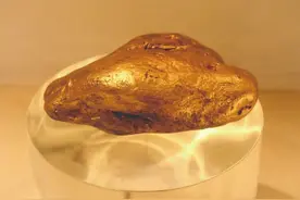 “狗头金”不简单的金疙瘩图片