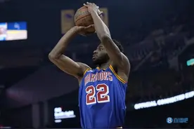 每一分都小心翼翼！维金斯15投6中贡献17分6板3助1断1帽图片