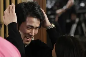 肖赛新科冠军刘晓禹：除了钢琴，他还精通围棋、赛车与游泳图片