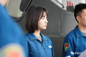 海口一中毕业生韩佳宁成陆军首批女飞行员 高三班主任这样评价她图片