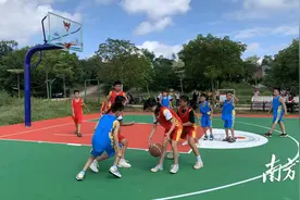 “杜锋篮球场”来湛江了！就在雷州白沙镇赤坡村图片