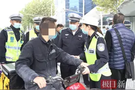外卖督导员和交警同上路，严查骑手交通违法图片