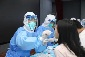 部分列车停运，航班停售！多地查验升级图片