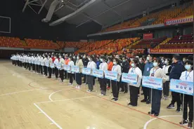 首届中国拔河运动文化交流大会开幕 全国37队云集图片