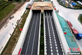 「母亲河畔的中国」探访“万里黄河第一隧”：穿越地上悬河“天堑”变通途图片