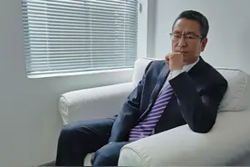 白岩松：一个人的长跑 | 2021魅力人物图片