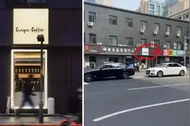 网红咖啡店测评，10个人挤在5平米露台疯狂自拍，结尾感人图片