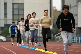 有人减重50斤，有人成了肌肉小伙！杭州这个大学老师的体育课火了图片