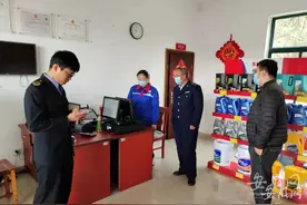 黄山一加油站被投诉油价上调前只给加100元的油 市监部门介入图片