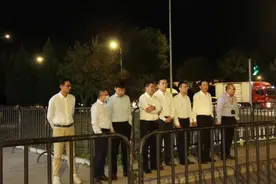 观澜｜"空姐挨冻，领导罚站"：一线体验才能更人性化管理图片