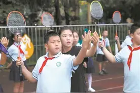 “我的体育老师是世界冠军”图片