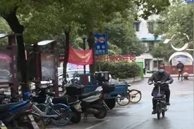 芜湖市民纳闷：我的“国标”电动车为何上不了绿牌？图片