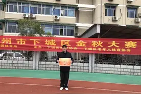 住着千万排屋，80岁的他还是想回乡下老家，在杭州当老漂的老人们图片