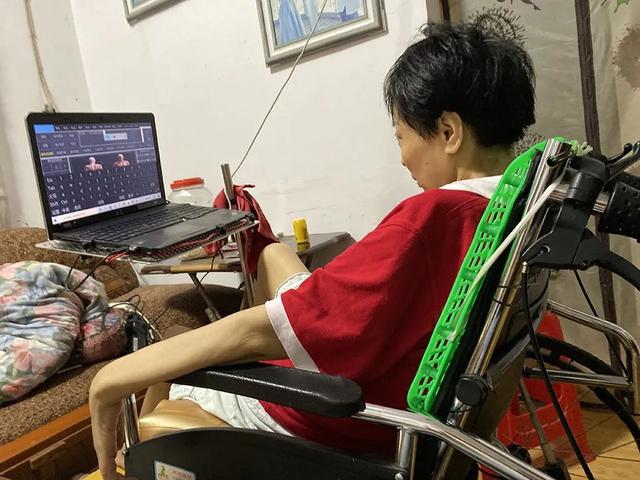 饥饿龙暗影最新破解版（开价5万）