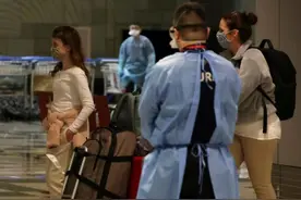 “清零”的新加坡重新开放付出的代价图片