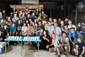 邱礼涛导演《扫毒3》杀青 斥巨资搭建5万平米泰国村寨图片