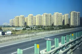 房地产税改革试点要来了！专家详解：对普通购房者、租赁者有影响吗？图片