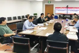 罗湖区卫健系统掀起学习宣传贯彻区第八次党代会精神热潮图片