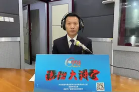 后备箱藏200多条香烟，男子非法运输卷烟被查获！图片