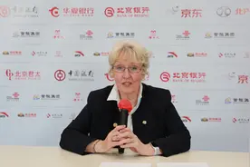 从夏奥到冬奥 世界冰壶联合会主席期待再次来京享受奥运图片
