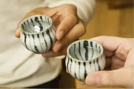 酒喝完后，酒瓶就被你直接扔了？收藏家告诉你：简直是在暴殄天物图片