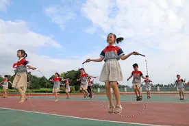 美媒：跳绳加入升学考试，中国更加重视体育图片