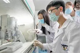 皮肤灼伤无需植皮！青大首创干细胞“创可贴”冲上热搜获人民日报点赞图片