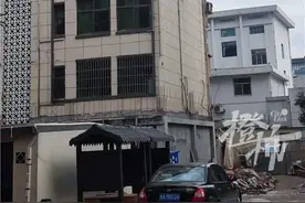 萧山一业主装修敲掉承重墙 整幢楼变D级危房 大家关心这两个问题图片
