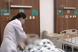 罕见！25岁女子体内竟有2个子宫，怀孕时她慌了！医生这样说图片