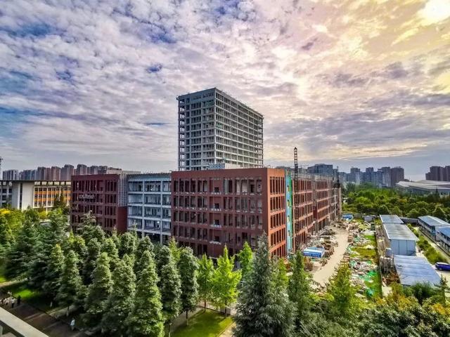 江阳城建职业学院是公办学校吗 - 冷求网