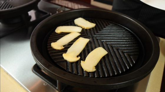 吃鸡、松茸、手抓羊肉，给人类学家带了怎样的考验？