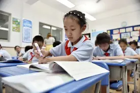 看学校如何“花式带娃”！你家孩子放学都干啥？图片