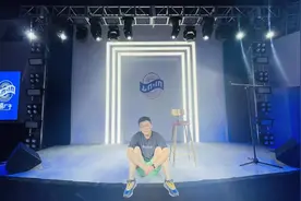 与李雪琴分道扬镳后，他要做什么样的东北新喜剧？图片