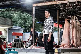对话辞公务员卖猪肉的廖立峰：肉摊上的我也可以很帅的视频封面