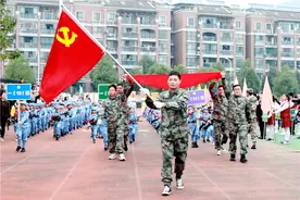 壶山小学：运动会展现中国精神图片
